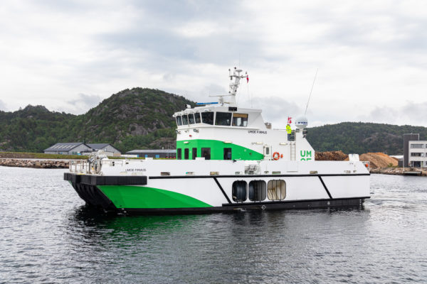WAVECRAFT ™ UMOE FIRMUS WITH DANISH FLAG