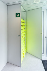 Good and practical storagespace.